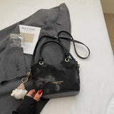  Purpdrank   New Sweet Style Zipper PU Square Women's Shoulder Crossbody Bag Solid Color Popular Commuting Fashion Small Square Bag