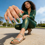 Purpdrank  Green- 12ml No-bake Cat's Eye Water-based Nail Polish, Oderless, With a magnet, dry quickly No need UV lamp, easy to tear