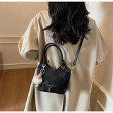  Purpdrank   New Sweet Style Zipper PU Square Women's Shoulder Crossbody Bag Solid Color Popular Commuting Fashion Small Square Bag
